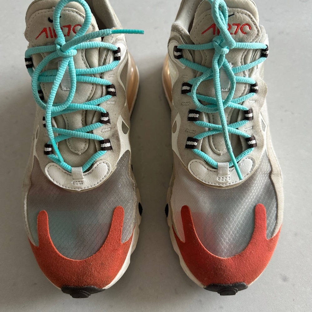 Nike Air Max Sneakers - Gray, Red, and Teal - Picture 2 of 6